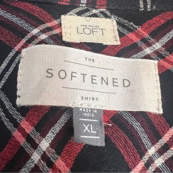 LOFT Softened Shirt Womens XL Plaid Ruffle Button Front Long Sleeve Black Red - Picture 5 of 6